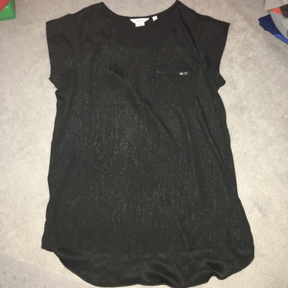 Shimmery Cap sleeve Tunic Top with pocket - Picture 3 of 8